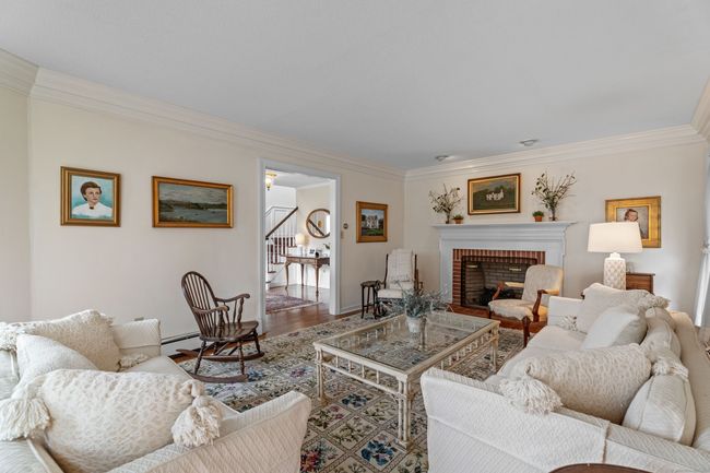 9 Academy Ln, House other with 4 bedrooms, 3 bathrooms and null parking in Old Lyme CT | Image 11