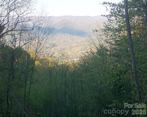 3-f-3355 Utah Mountain Rd, Waynesville, NC, 28785-8807 | Card Image