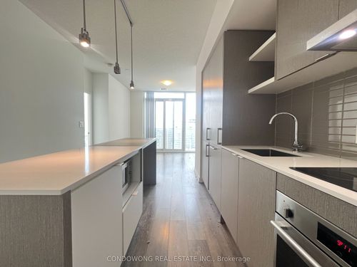 4905-100 Harbour St, Toronto, ON, M5J0B5 | Card Image