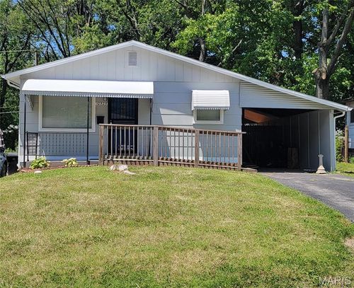 10525 Lord Dr, Saint Louis, MO, 63136-6033 | Card Image