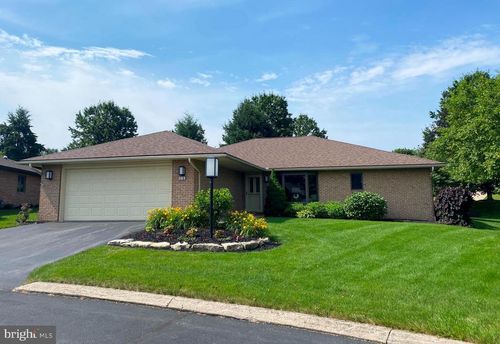 216 Horizon Dr, STATE COLLEGE, PA, 16801-8616 | Card Image