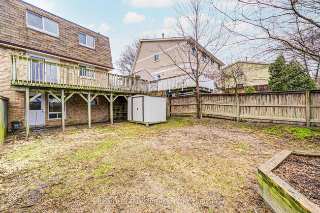 489 Lancelot Cres, House attached with 4 bedrooms, 2 bathrooms and 3 parking in Oshawa ON | Image 31
