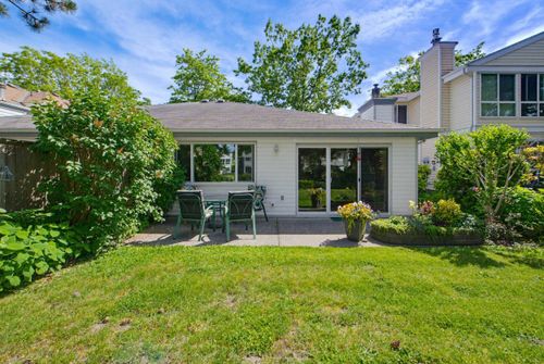 12263 92 Ave, Surrey, BC, V3V1G3 | Card Image
