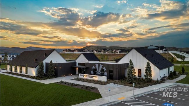 9276 W Sooty Grouse Ct, House other with 3 bedrooms, 3 bathrooms and 3 parking in Boise ID | Image 40