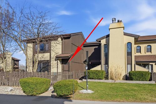 s-5270 Somerset Lane, Greenfield, WI, 53221 | Card Image