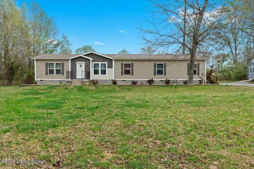 86 Mayme Ct, Brandenburg, KY, 40108-6520 | Card Image