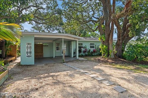 143 Cedar Ave, Cocoa Beach, FL, 32931-2823 | Card Image