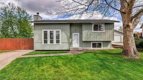 630 E Bull Run Ct, Spokane, WA, 99208-5803 | Card Image