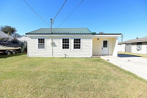 635 Wilson Ave, Houma, LA, 70364-3166 | Card Image