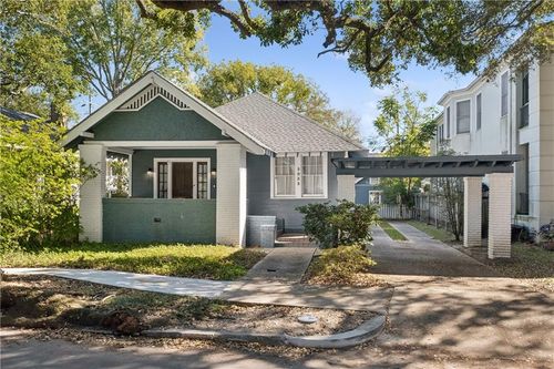 2033 Audubon St, New Orleans, LA, 70118-5517 | Card Image