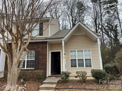 7667 Petrea Ln, Charlotte, NC, 28227-1060 | Card Image
