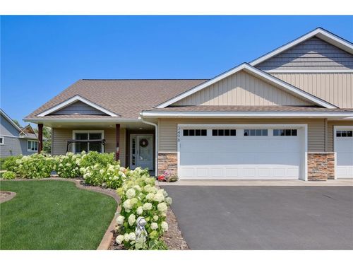 3498 Cambridge Pl, River Falls, WI, 54022-5819 | Card Image