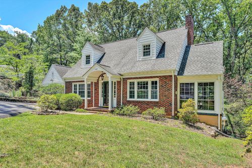 3143 W Ridge Rd, Roanoke, VA, 24014 | Card Image