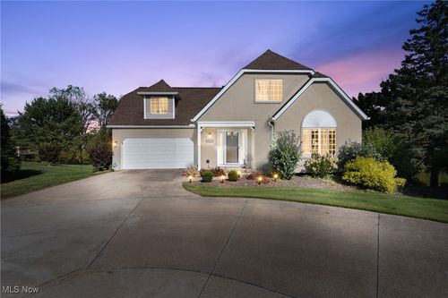 10393 N Pond Ln, Twinsburg, OH, 44087-1491 | Card Image