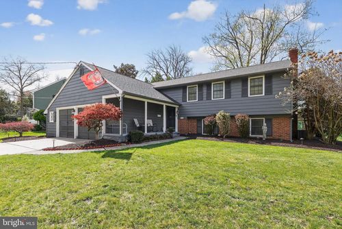 123 Pearlcroft Rd, CHERRY HILL, NJ, 08034-3336 | Card Image