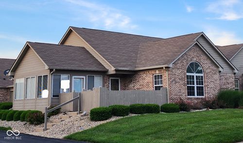 2325 Steeple Chase, Shelbyville, IN, 46176-8867 | Card Image