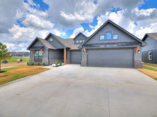 7613 E 89th St N, Owasso, OK, 74055-7995 | Card Image
