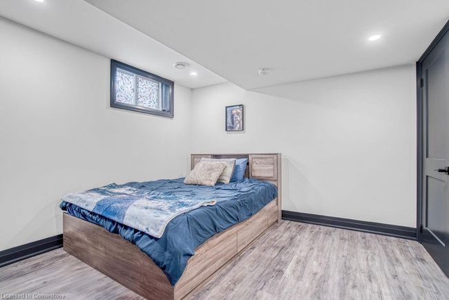 82 Shea Cres, House other with 6 bedrooms, 2 bathrooms and 8 parking in Kitchener ON | Image 28