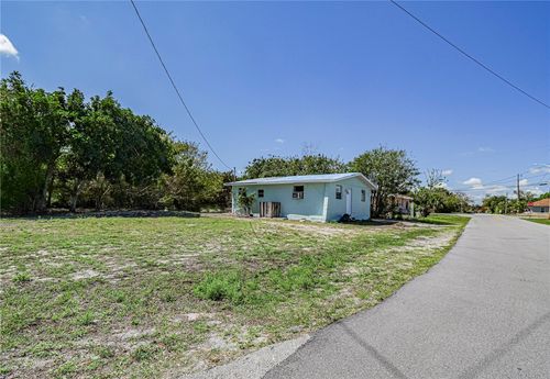 2431 42nd Pl, Vero Beach, FL, 32967-1457 | Card Image