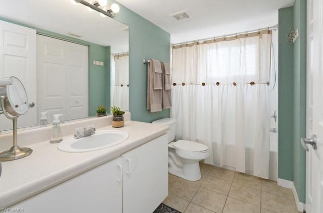 APT-331 - 8297 Key Royal Ln, Condo with 2 bedrooms, 2 bathrooms and null parking in NAPLES FL | Image 11