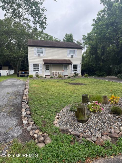 56 Memorial Dr, Barnegat, NJ, 08005-1503 | Card Image