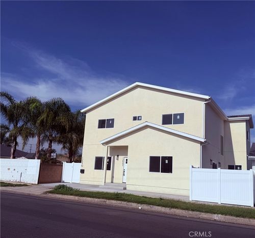 13507 Cantara St, Panorama City, CA, 91402 | Card Image