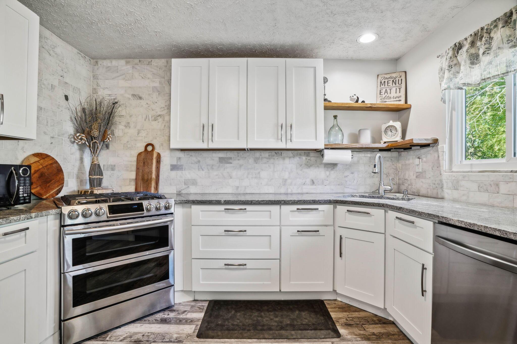 Vauxhall Pl, Columbus, OH 43204