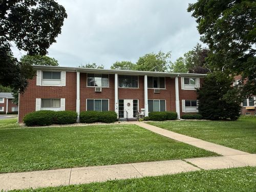 7-124 N Whistler A-7 Avenue, Freeport, IL, 61032 | Card Image
