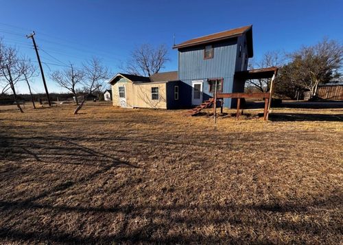 1405 N 3rd St, Bangs, TX, 76823-3469 | Card Image