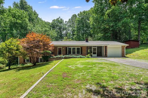 61 Spring Cove Dr, Brevard, NC, 28712-4129 | Card Image