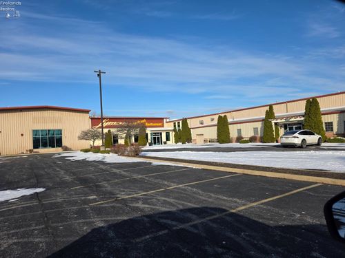 1615 First St, Sandusky, OH, 44870-3901 | Card Image