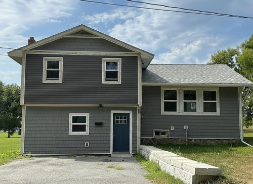 8 Hillside Acres, Vergennes, VT, 05491-1207 | Card Image