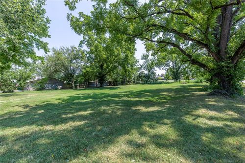 1002 Ne 2nd St, Bentonville, AR, 72712-5412 | Card Image