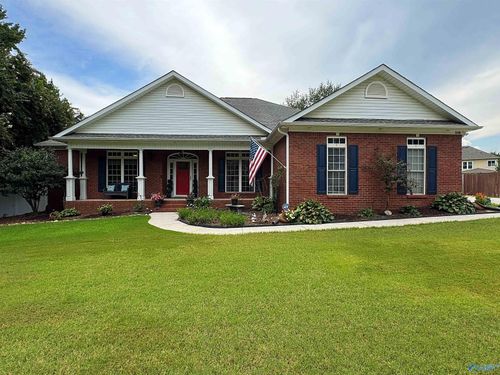 318 Freedom Ct, Madison, AL, 35758-6282 | Card Image
