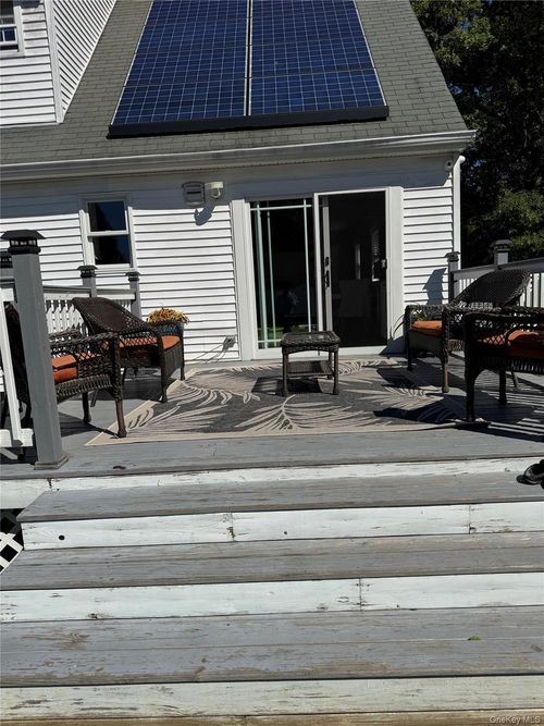 42 Wills Ave, Mastic, NY, 11950 | Card Image