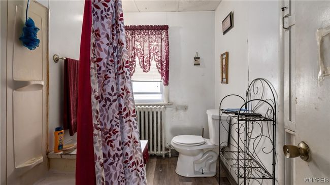 2009 Seneca St, Home with 7 bedrooms, 2 bathrooms and null parking in Buffalo NY | Image 32