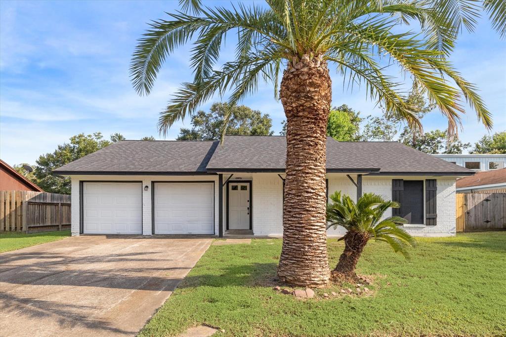 Ripple Creek Cir, Baytown, TX 77521