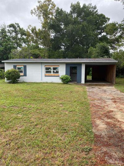 1319 N P St, House other with 2 bedrooms, 1 bathrooms and 1 parking in Pensacola FL | Image 3