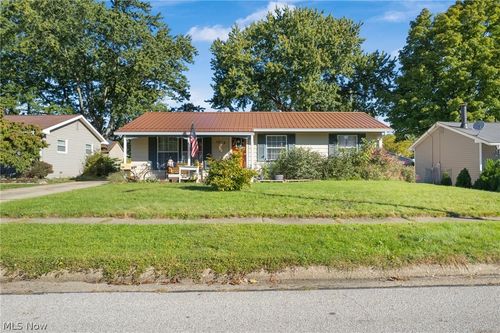 1973 Sedro St, Cuyahoga Falls, OH, 44221-4360 | Card Image