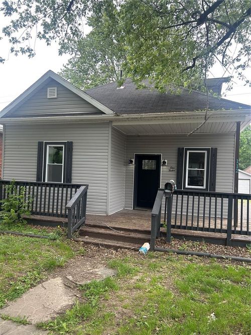 112 4th St, Dupo, IL, 62239-1221 | Card Image