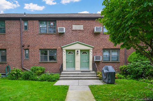 2nd-floor-245-12 62 Avenue, New York, NY, 11362 | Card Image