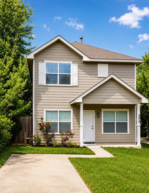 a-308 Blackson Ave, Austin, TX, 78752-2611 | Card Image