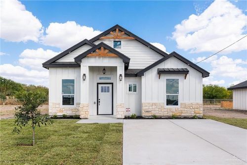 2401 Via Roma Rd, Weslaco, TX, 78596 | Card Image