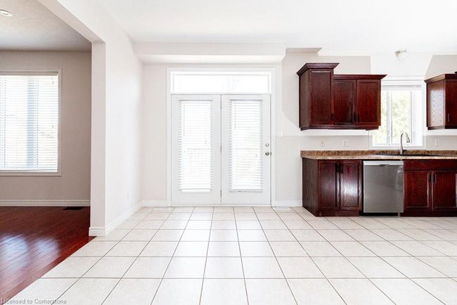 39 Naomi Crt, House other with 4 bedrooms, 3 bathrooms and 6 parking in Ancaster ON | Image 12