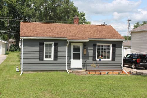 225 Toneff Drive, Elk Run Heights, IA, 50707 | Card Image