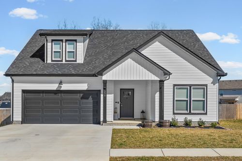 239 Donegal Dr, Clarksville, TN, 37042-8954 | Card Image