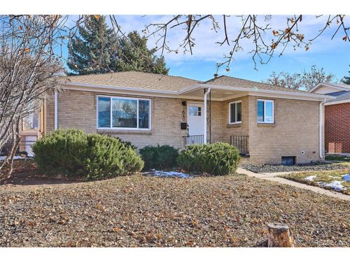 2040 Moline St, Aurora, CO, 80010 | Card Image