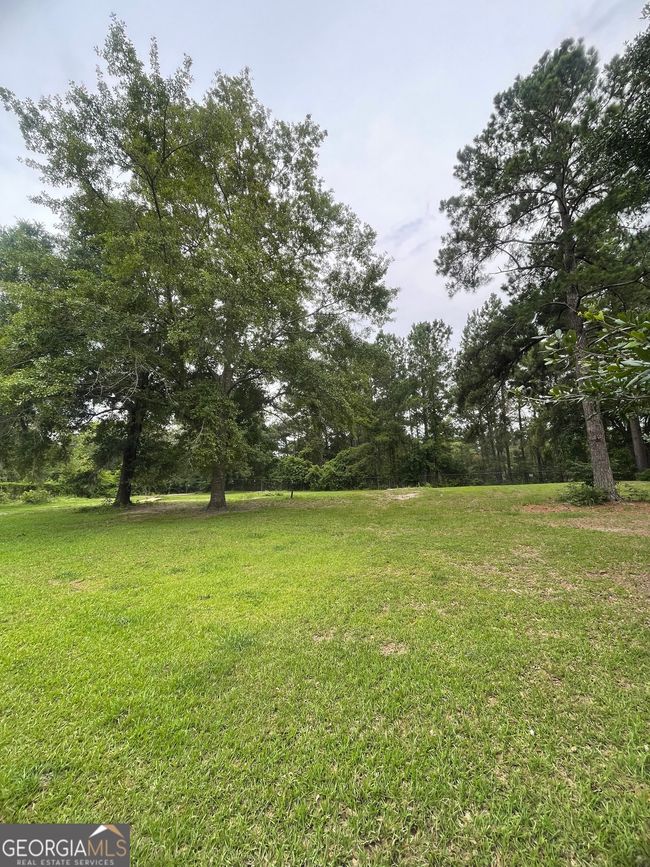 26662 Highway 82, House other with 5 bedrooms, 2 bathrooms and null parking in Waynesville GA | Image 13