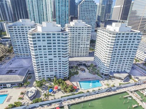 apt-709-999 Brickell Bay Dr, Miami, FL, 33131-2929 | Card Image