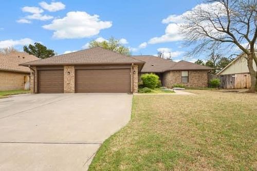 3308 N Flamingo Ave, Bethany, OK, 73008-3658 | Card Image